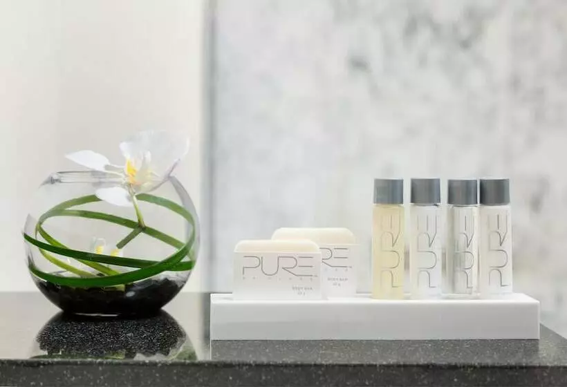 Executive-huone, Aura Times Square