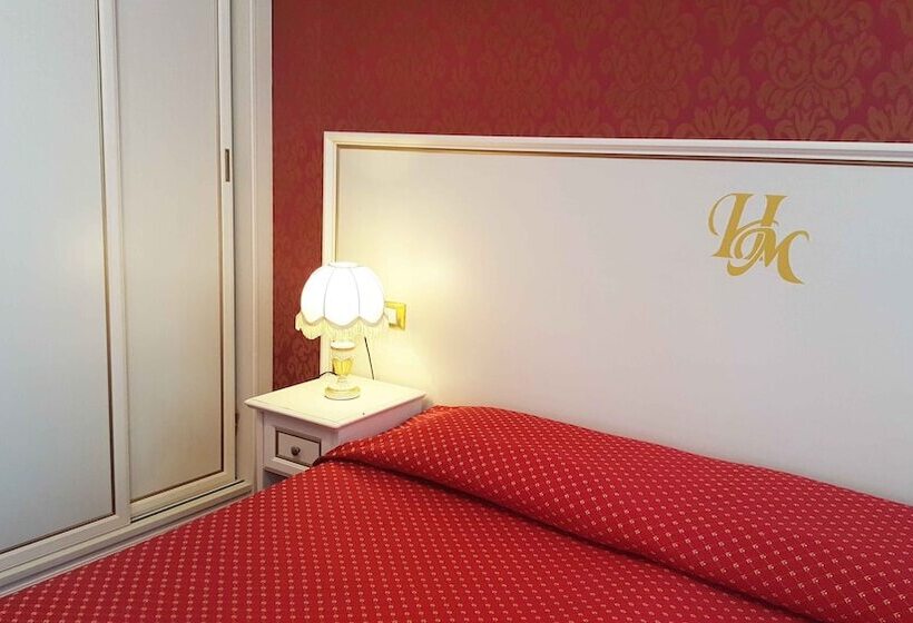 Standard Quadruple Room, Messner