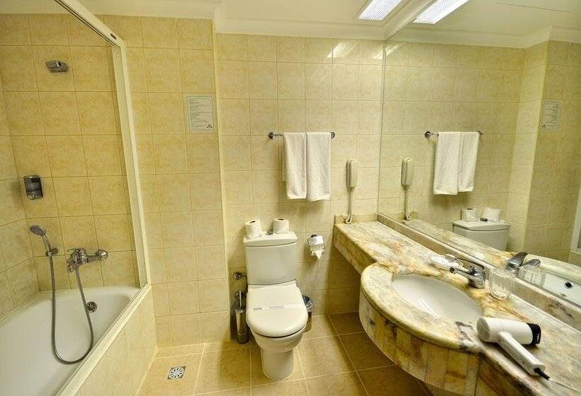 标准间带游泳池, Pine House By Werde Hotels