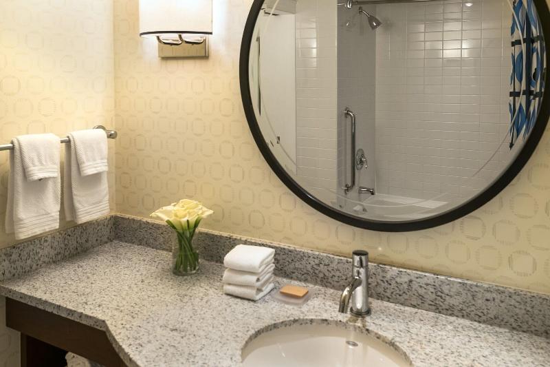 스탠다드 전망 룸, Renaissance Boston Seaport