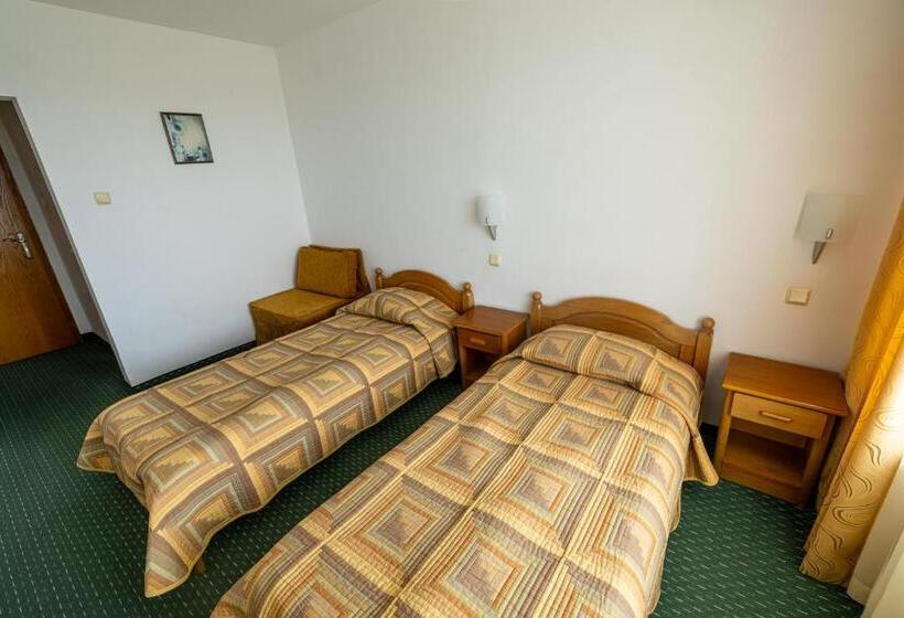 스탠다드 룸, Slavyanski