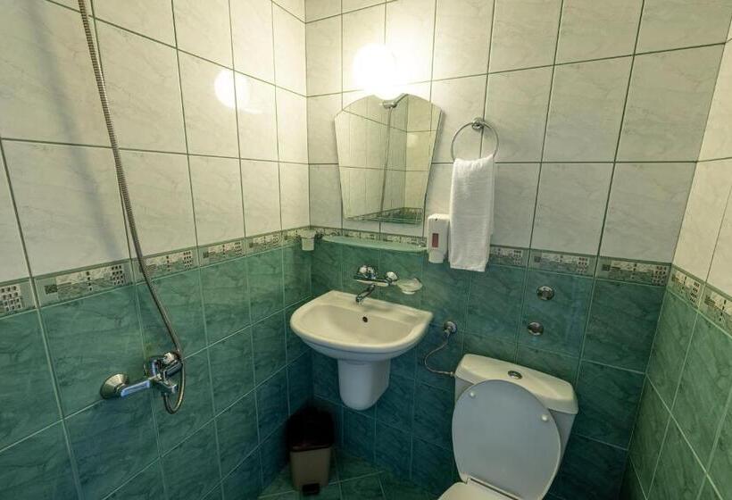 스탠다드 룸, Slavyanski