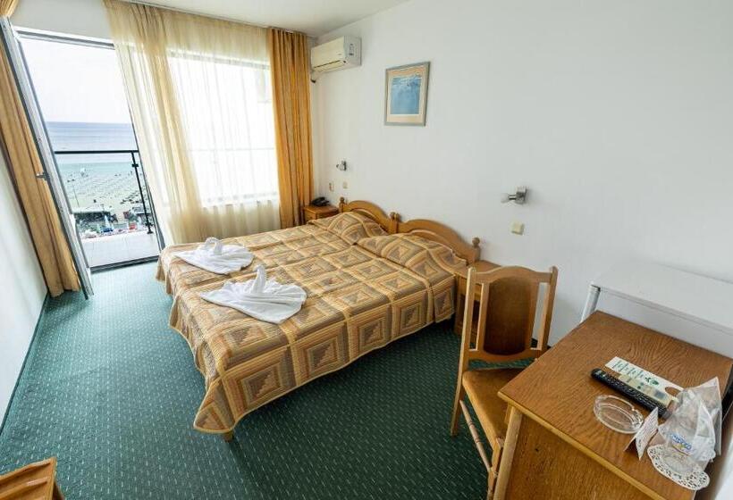 패밀리 룸 바다 전망, Slavyanski