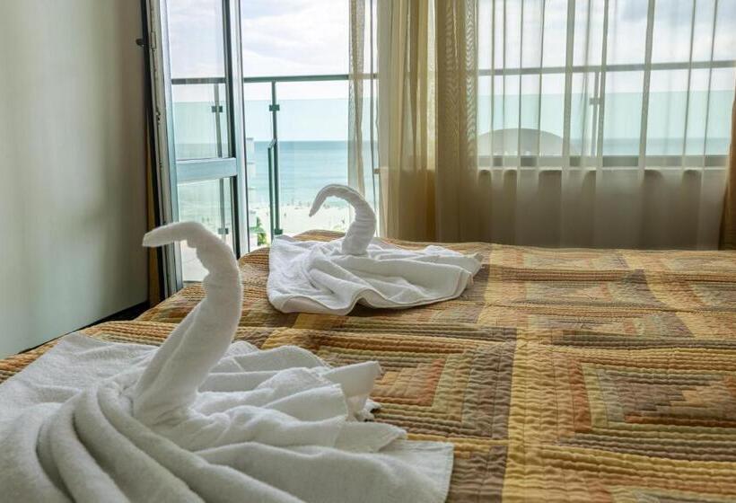 패밀리 룸 바다 전망, Slavyanski