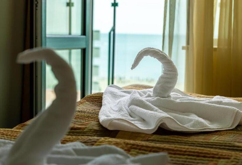 패밀리 룸 바다 전망, Slavyanski