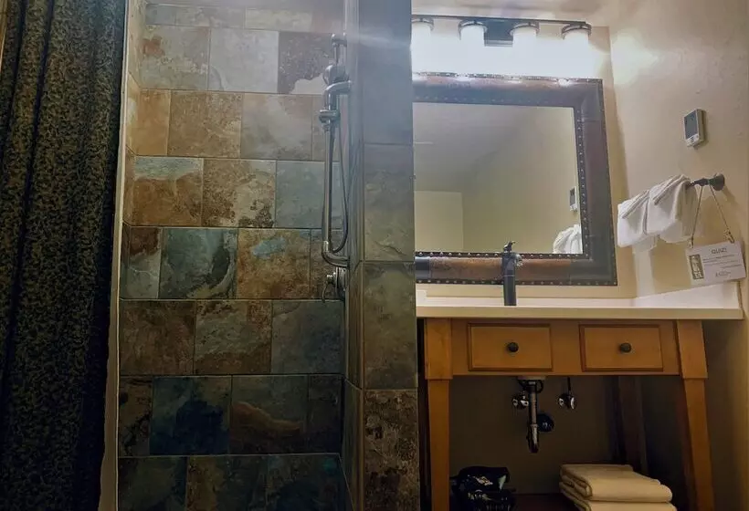 اتاق استاندارد اینتریور, The Rockwell Inn