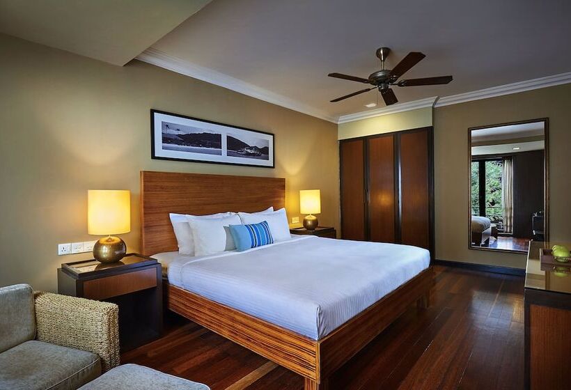 جناح, The Taaras Beach & Spa Resort