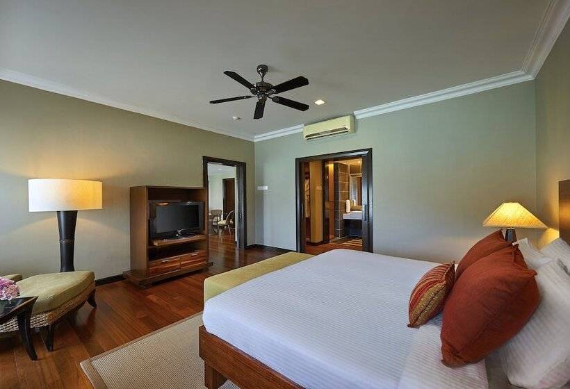 جناح بريميوم, The Taaras Beach & Spa Resort