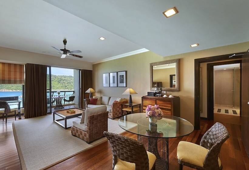 جناح بريميوم, The Taaras Beach & Spa Resort