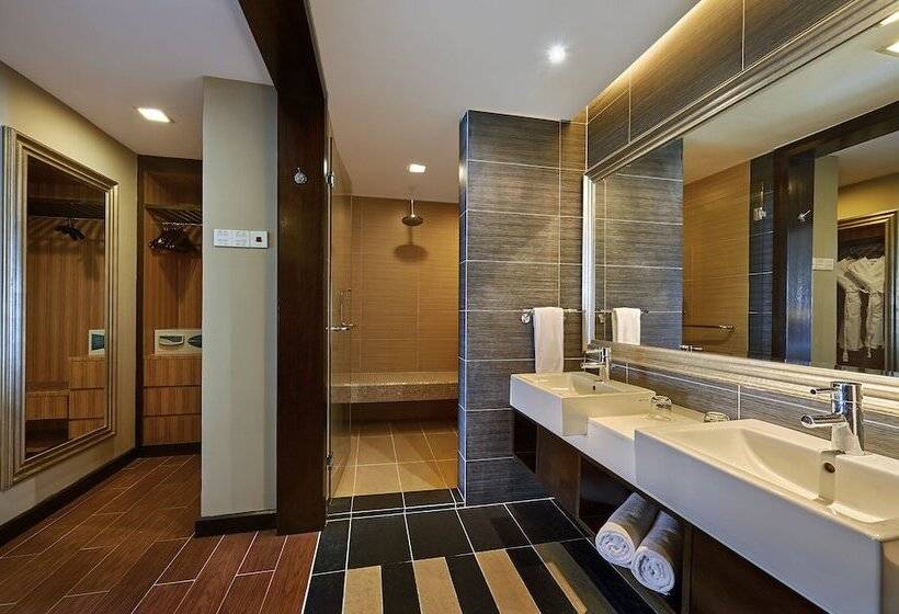 Люкс Премиум, The Taaras Beach & Spa Resort