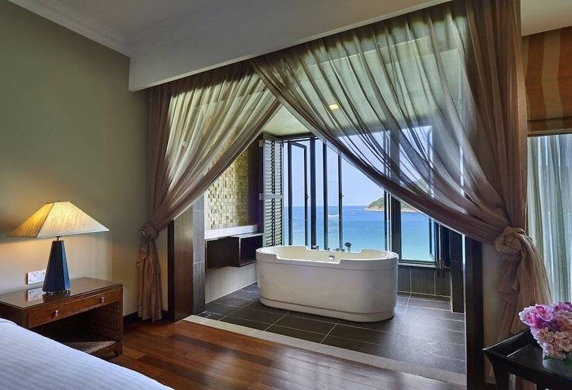 جناح بريميوم, The Taaras Beach & Spa Resort