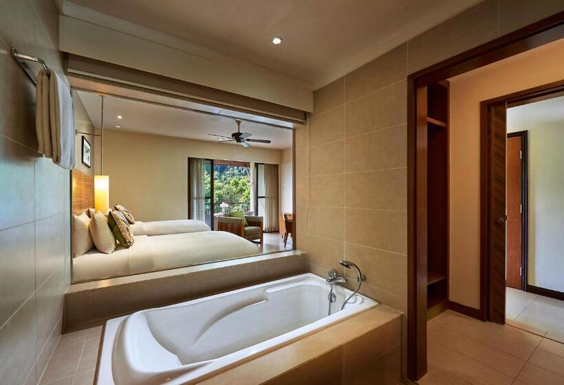 Апартаменты Deluxe 2 Спальни, The Taaras Beach & Spa Resort