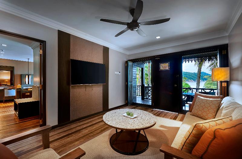 جناح مطلّ علي البحر, The Taaras Beach & Spa Resort