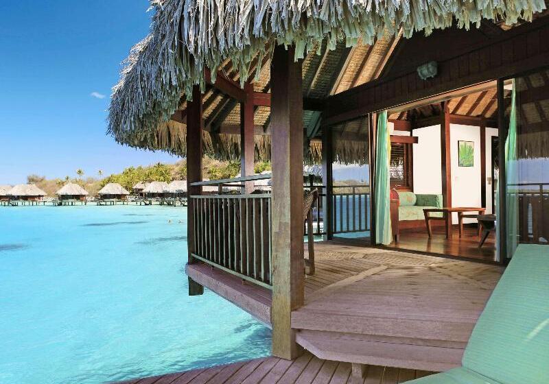 جناح بريميوم, The Taaras Beach & Spa Resort