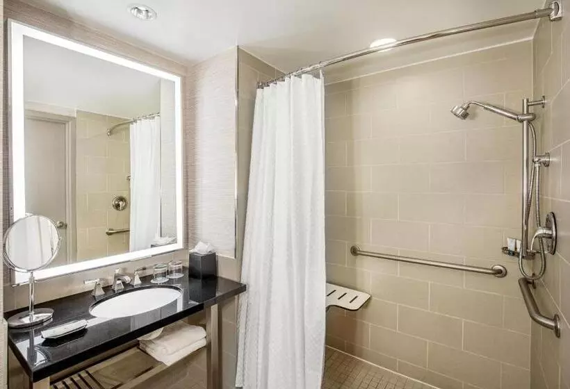身障者適用キングサイズベッドルーム, The Westin Annapolis