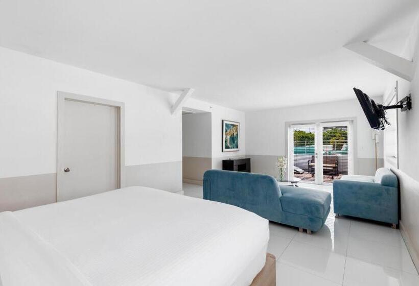 חדר פנטהאוז, Townhouse  Miami