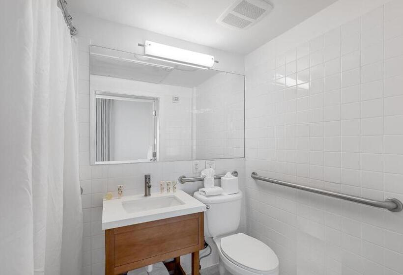 חדר סטנדרט מותאם לאדם עם מוגבלויות, Townhouse Hotel, BW Signature Collection