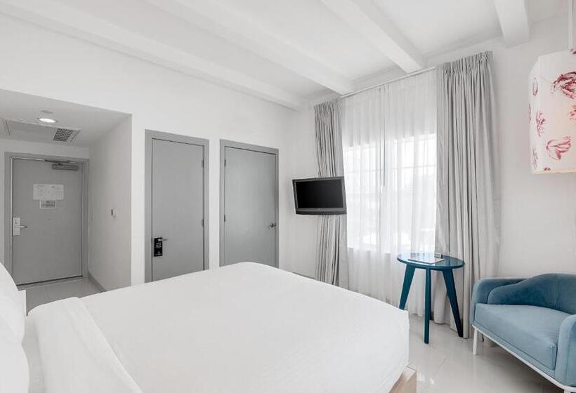 חדר סטנדרט מותאם לאדם עם מוגבלויות, Townhouse  Miami