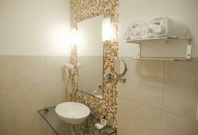 חדר פרמיום, Villaoeste