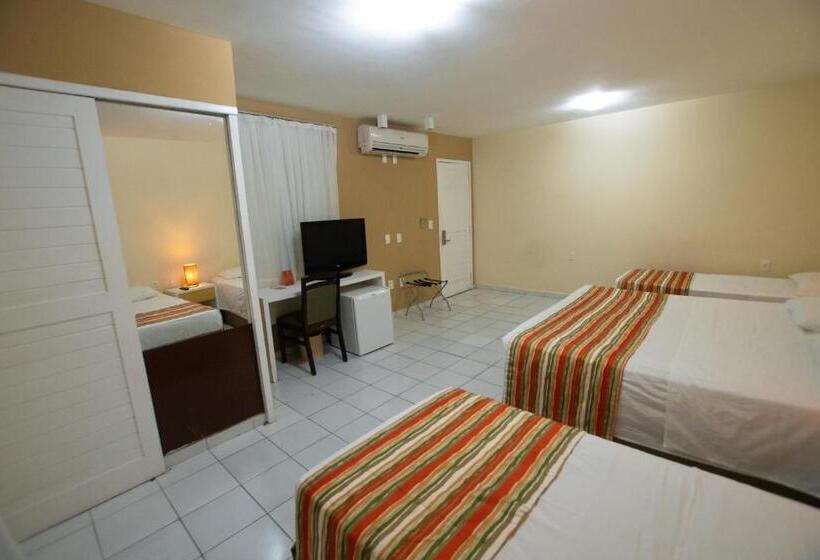 חדר משפחתי, Villaoeste