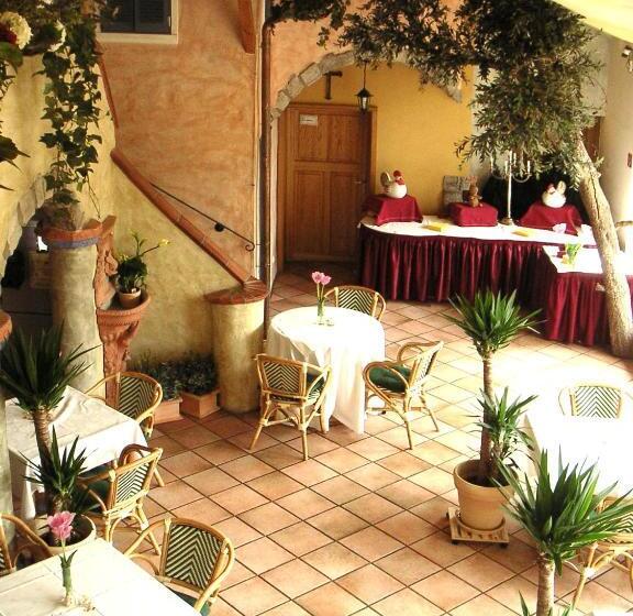 Семейный Номер Deluxe, Vier Spitzen