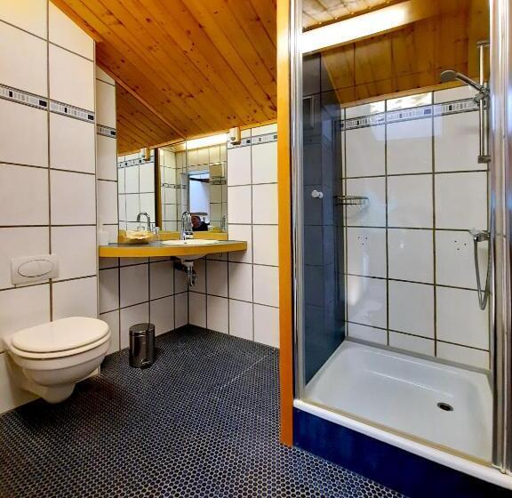 Апартаменты 3 Спальни, Vier Spitzen