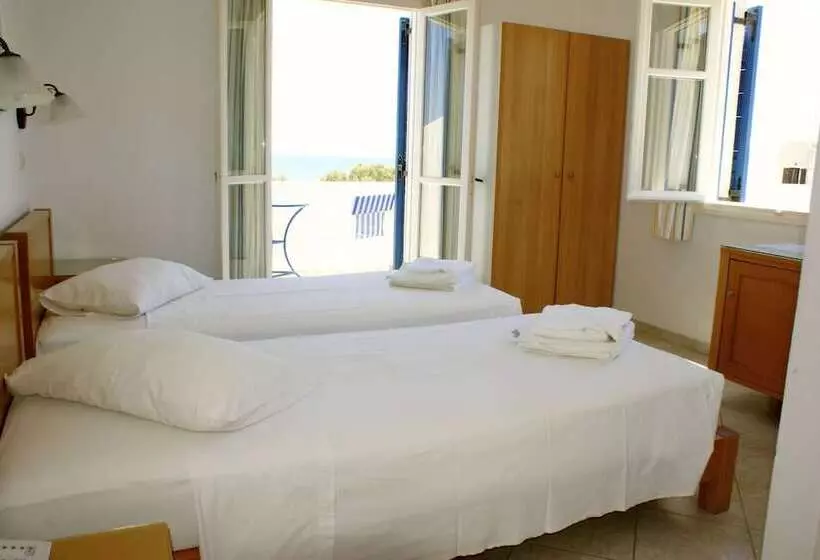اتاق استاندارد با چشم‌انداز دریا, Blue Bay Villas