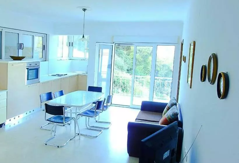 ２ベッドルームアパートメント, Dimitra Apartments K