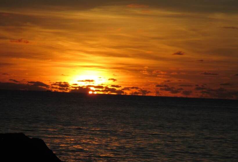 سوییت جونیور با چشمانداز دریا, Villa Chez Batista