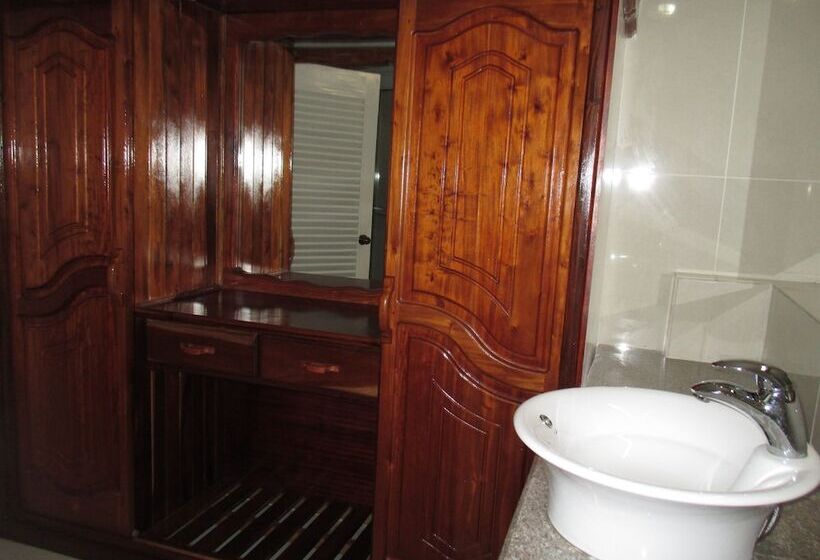 سوییت جونیور با چشمانداز دریا, Villa Chez Batista