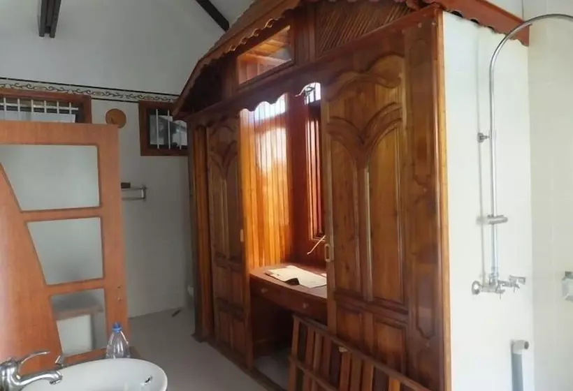 سوییت سینیور با چشم‌انداز دریا, Villa Chez Batista