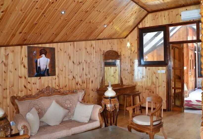 سوئیت پرزیدنت, Villa Chez Batista