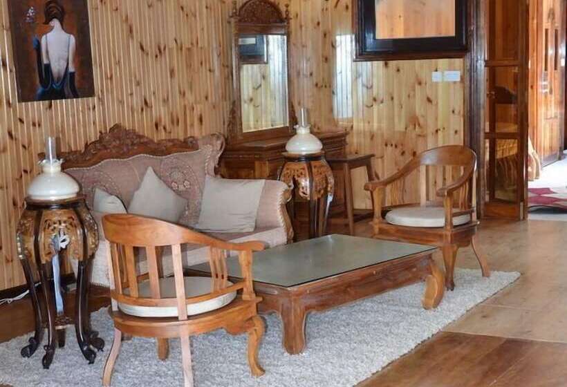 سوئیت پرزیدنت, Villa Chez Batista