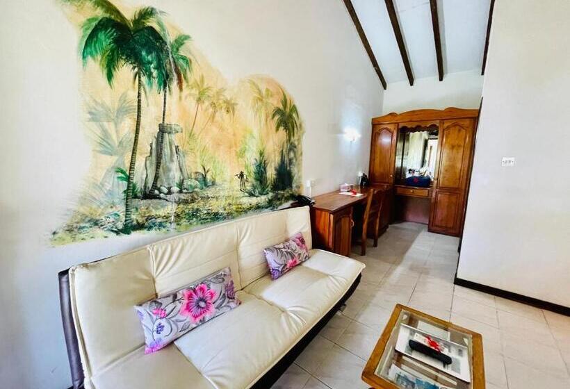 اتاق سوپریور با چشمانداز باغ, Villa Chez Batista