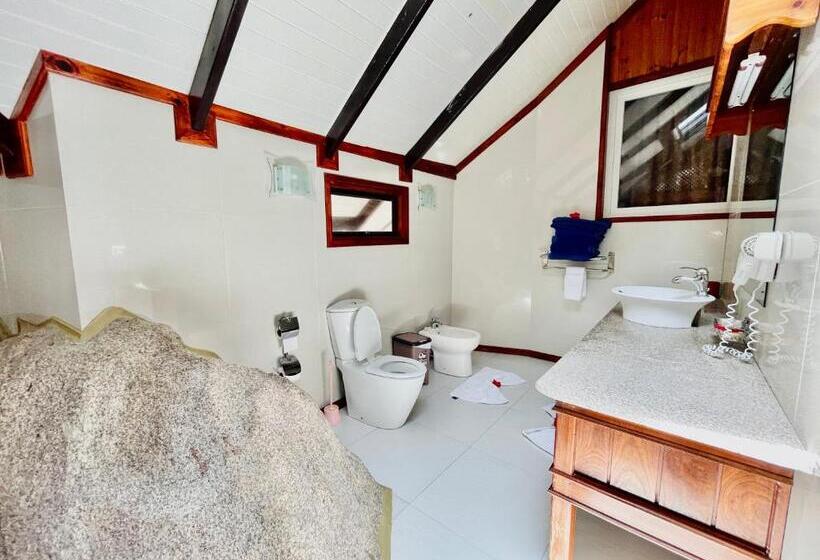 سوئیت پرزیدنت, Villa Chez Batista