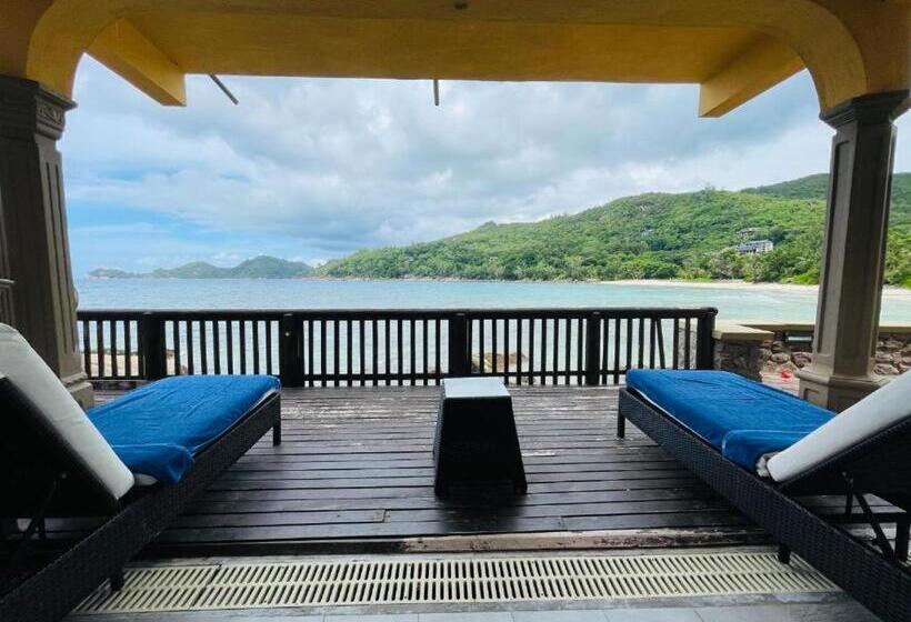 سوئیت اجرایی با چشمانداز دریا, Villa Chez Batista