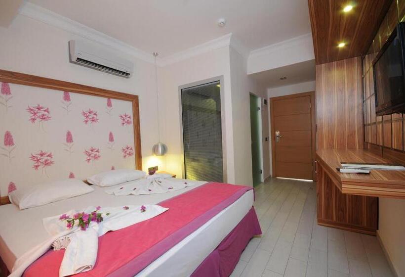 Yandan Deniz Manzaralı Delüks Oda, Cle Beach Boutique