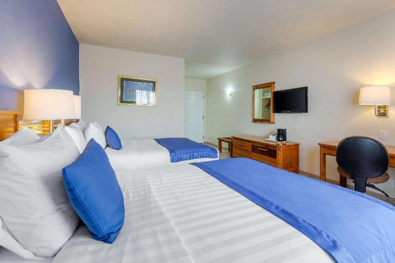 غرفة قياسية, Comfort Inn Tampico