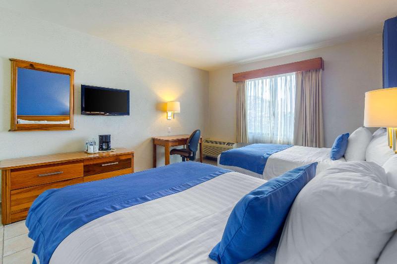 غرفة قياسية, Comfort Inn Tampico