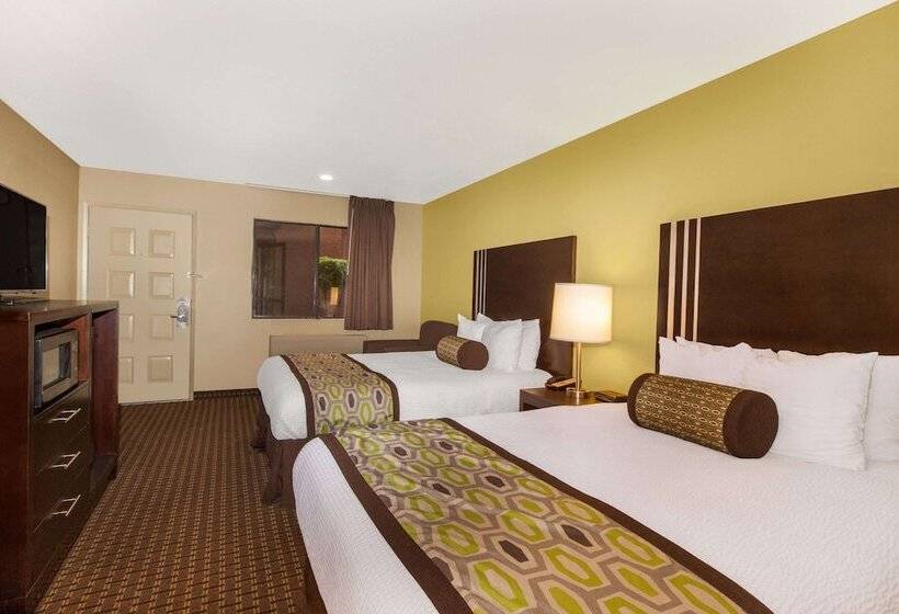 غرفه قياسيه سريرين مزدوجين, Days Inn By Wyndham San Jose Airport