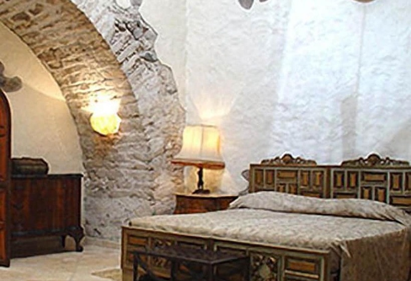 جناح جونيور, Hacienda San Gabriel De Las Palmas