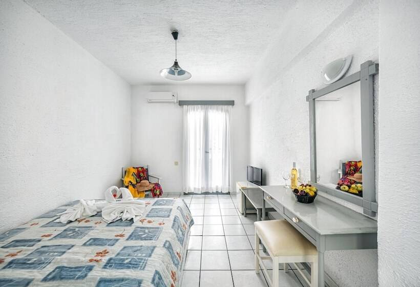 スタンダードトリプルルーム, Iro