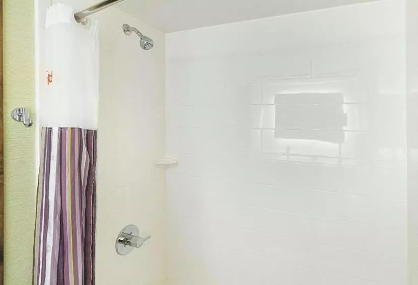 デラックスルーム, La Quinta By Wyndham Orange County Airport