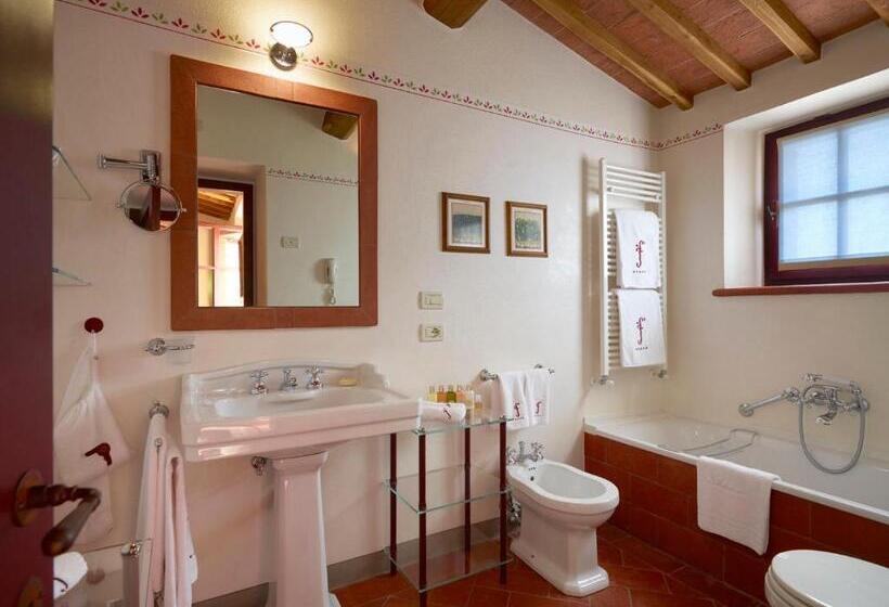 Полулюкс, Le Fontanelle