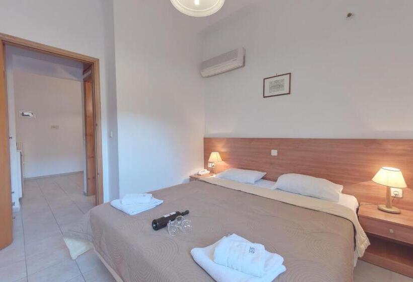 Семейный Номер, Marirena