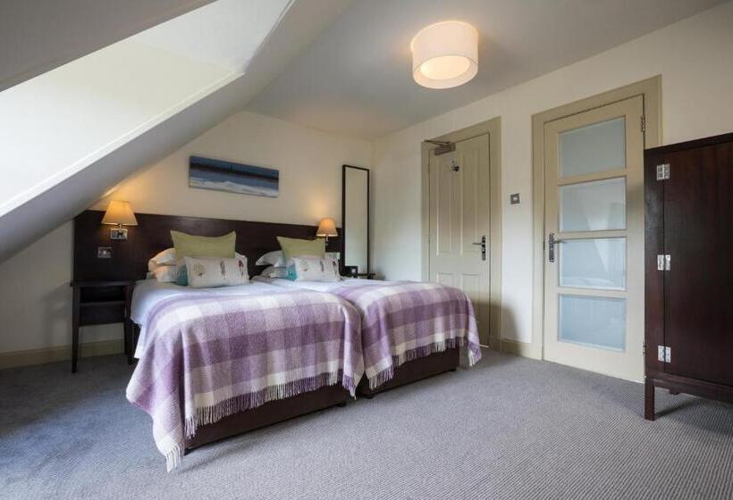 Номер Стандарт, Nether Abbey