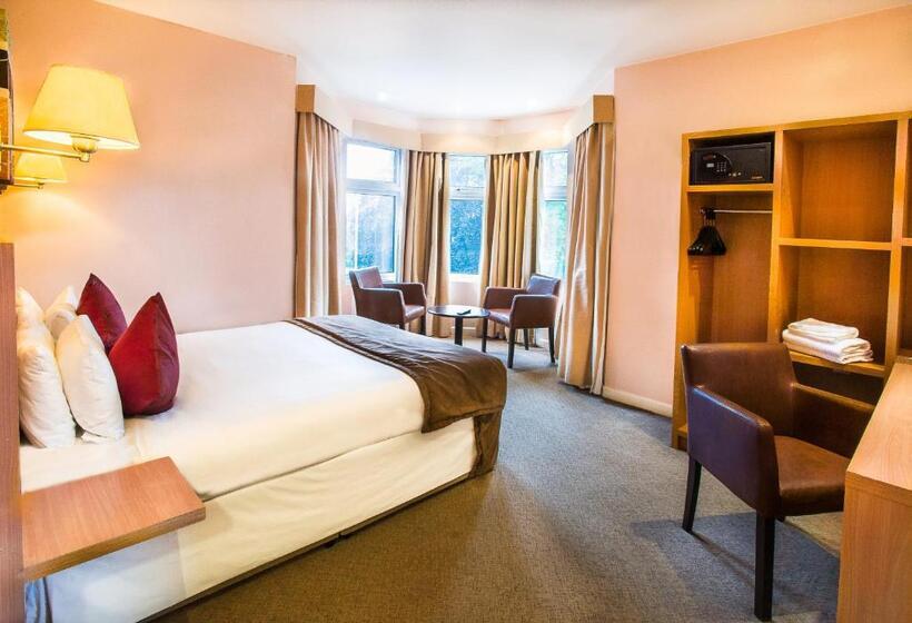 Номер Стандарт, Luton