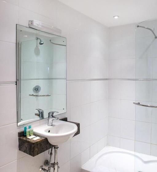 Номер Стандарт Трехместный, Luton