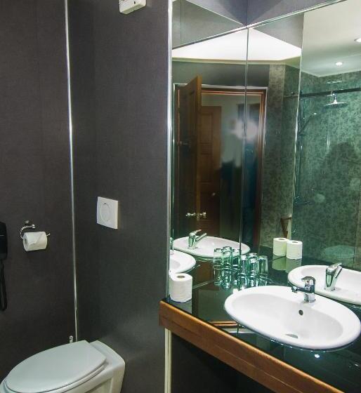 اتاق استاندارد با چشمانداز باغ, Palissandre Antananarivo