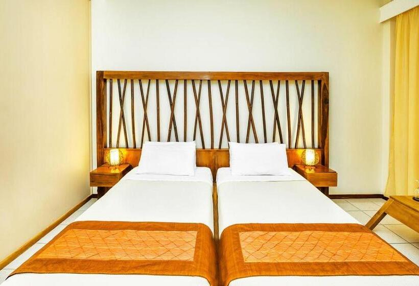 חדר משפחתי נוף לגינה, Xenios Possidi Paradise